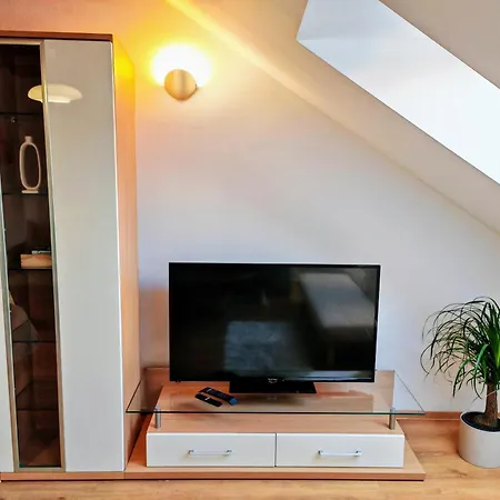 Karmen Old Town With Private Parking Apartamento