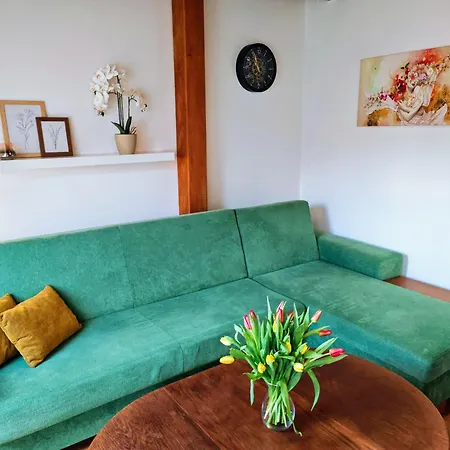 Karmen Old Town With Private Parking Apartament