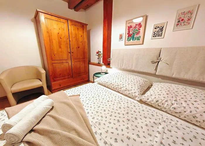 Karmen Old Town With Private Parking * Kösice