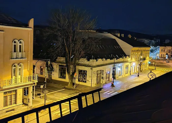 Karmen Old Town With Private Parking