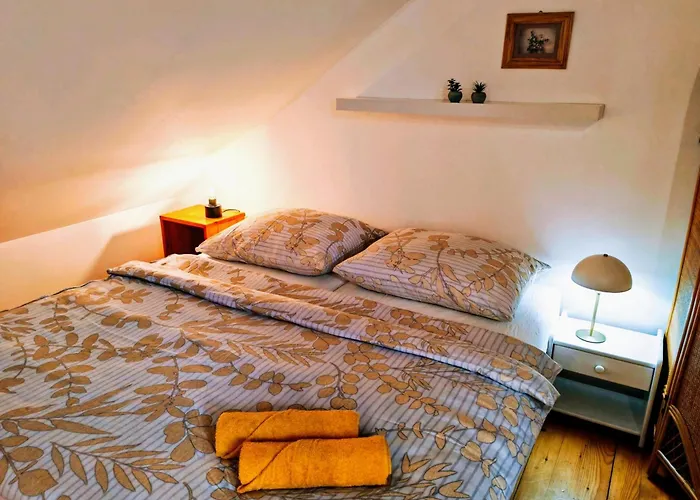 Karmen Old Town With Private Parking